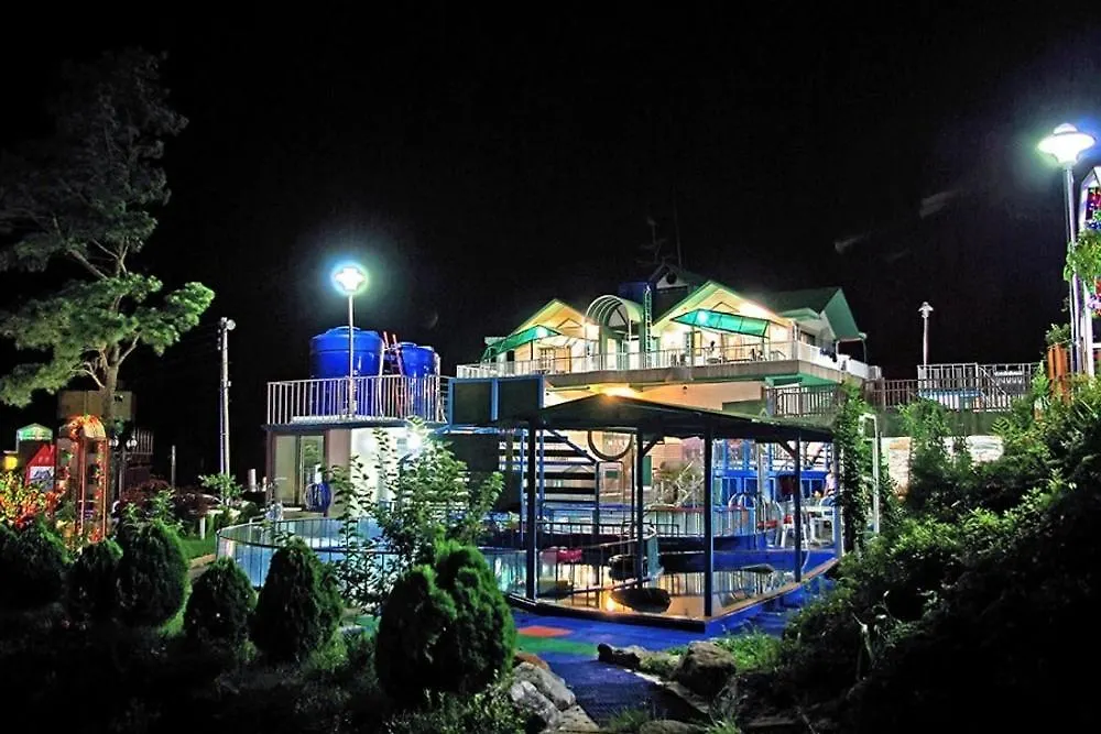 *** Guest house Ganghwa Yuribada Hotel Incheon South Korea