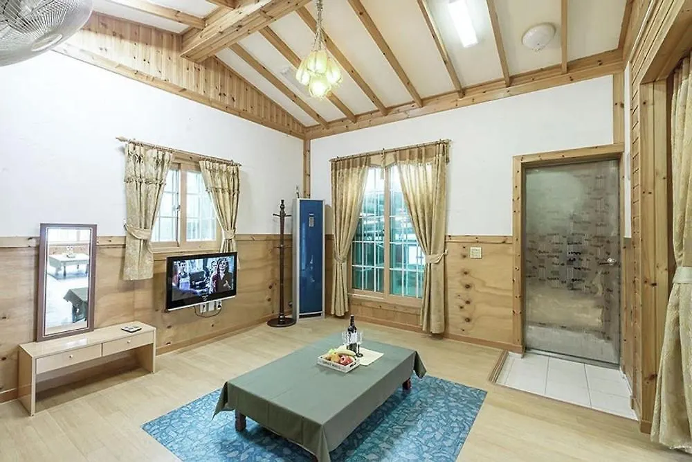 Wisma tamu Ganghwa Yuribada Hotel Incheon